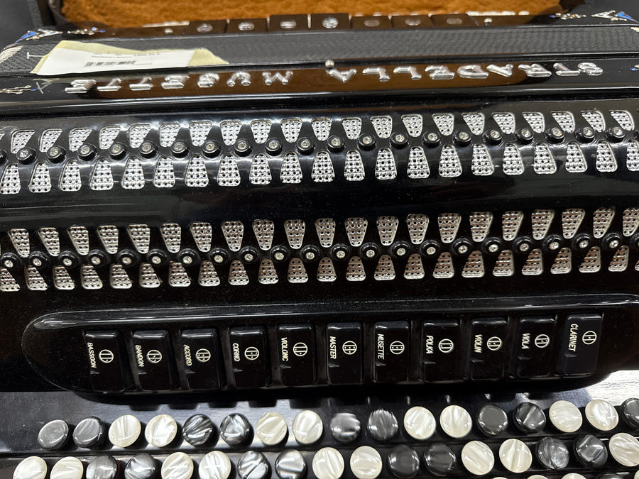 Fisarmonica a bottoni Stradella Musette – 120 bassi – 9+5 registri