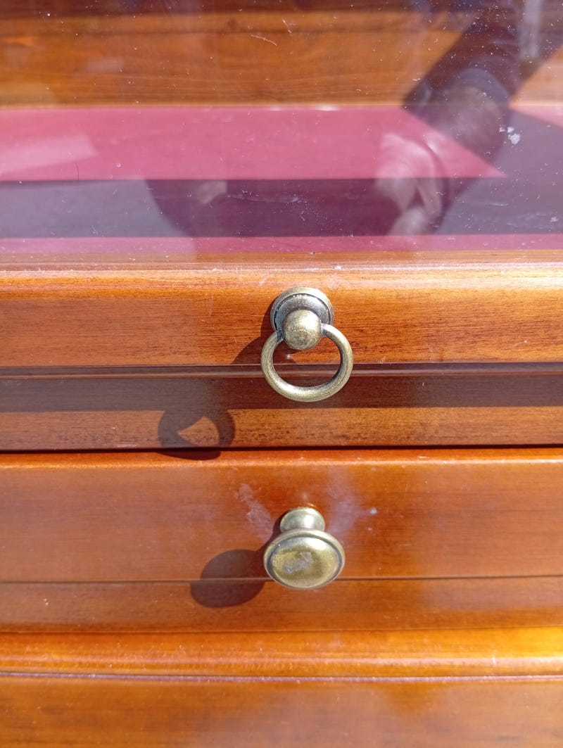 Credenza in legno MASSON MATIÉE con piana in vetro