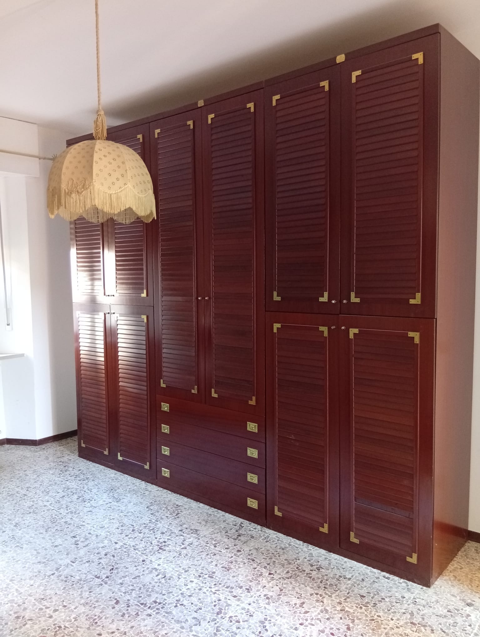 Armadio stile vecchia Marina