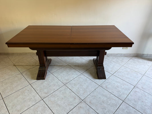 Tavolo in legno allungabile