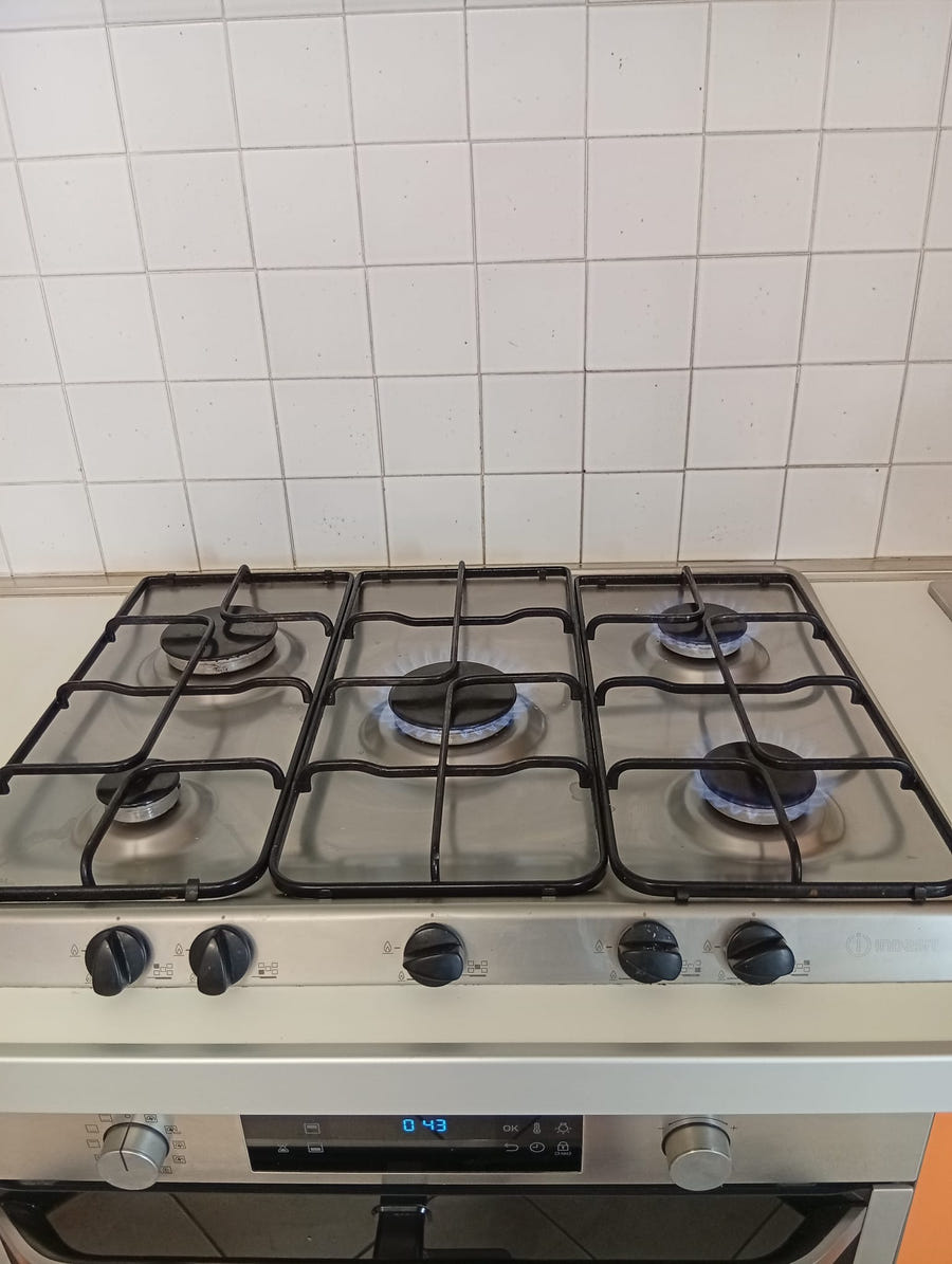 Cucina lineare (LEGGI BENE)