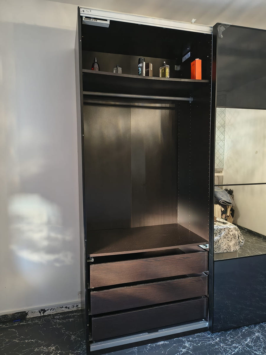 Armadio IKEA 2 ante scorrevoli