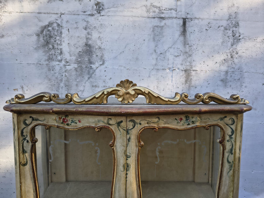 Vetrina stile veneziano