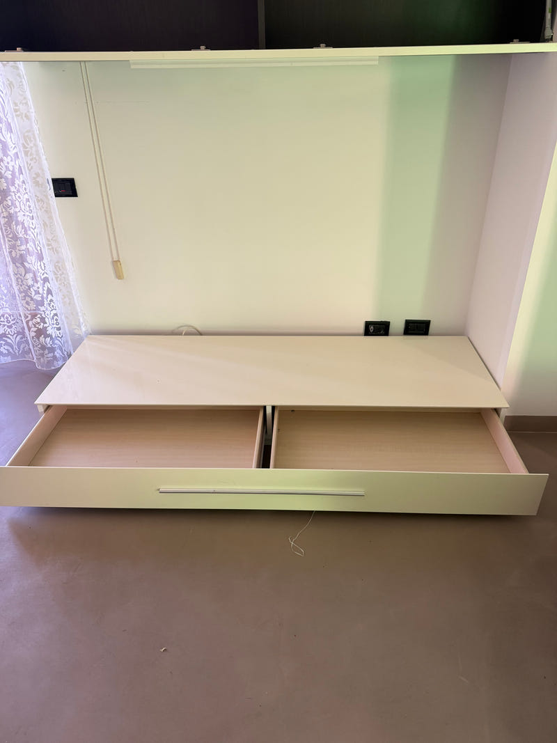 Mobile soggiorno porta tv moderno bianco lucido