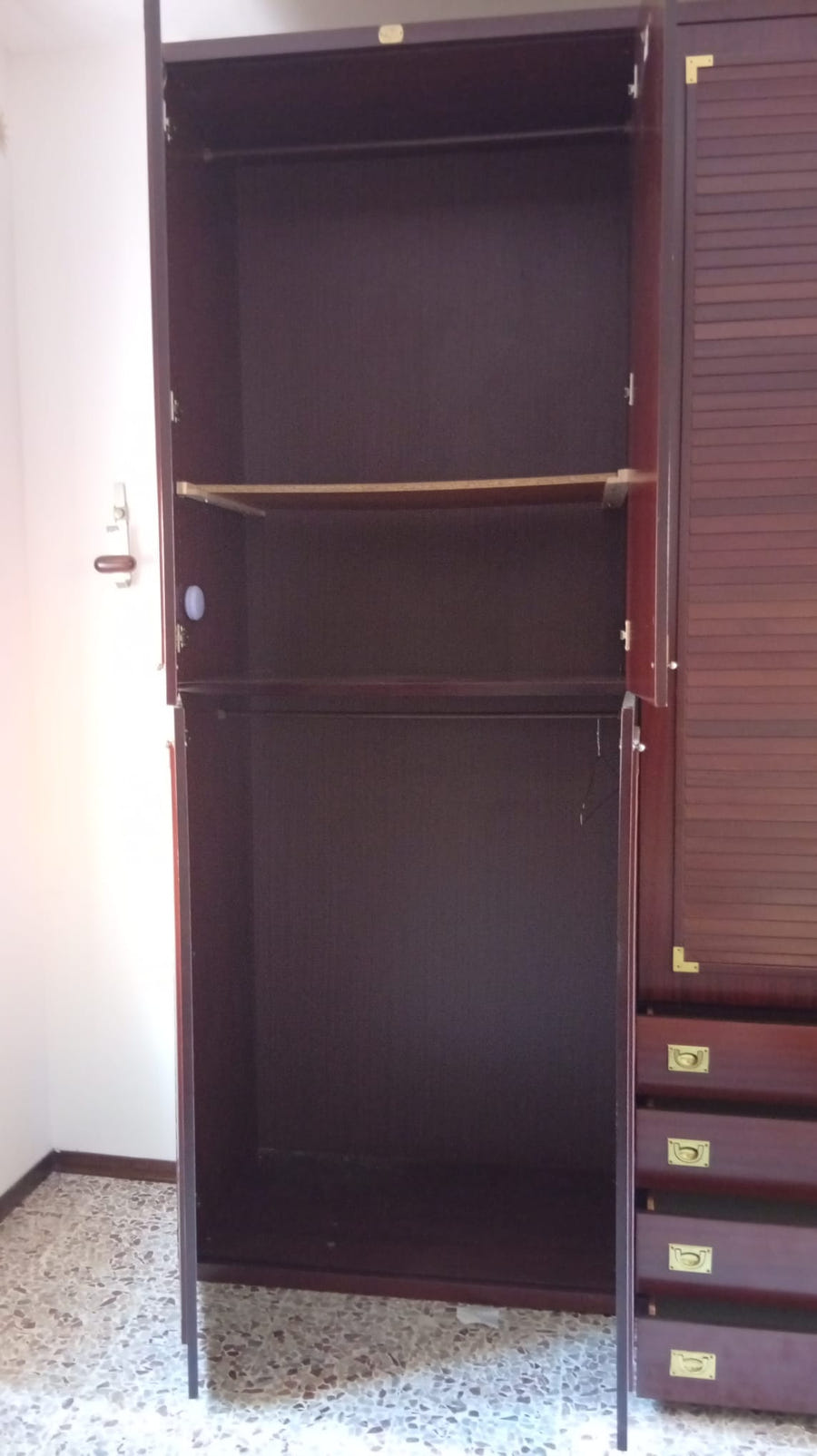 Armadio stile vecchia Marina