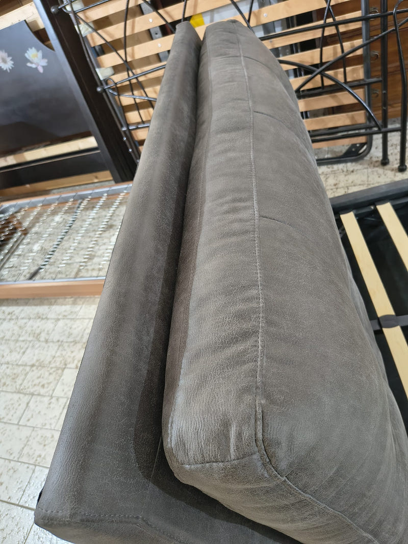 Letto contenitore una piazza e mezzo