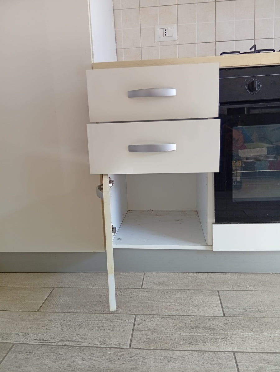 Cucina 255 cm con difetti