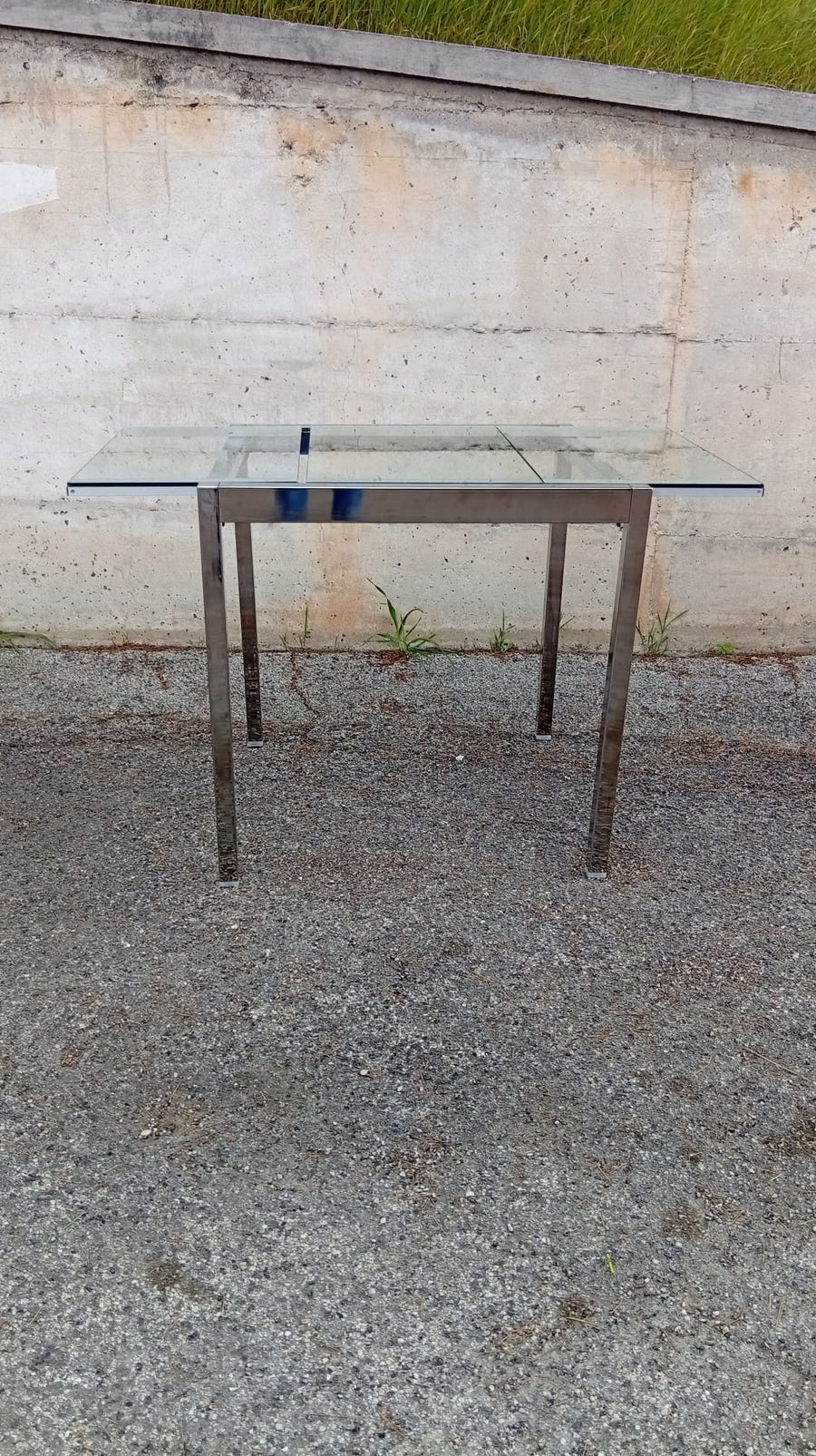 Tavolo allungabile di misure ridotte