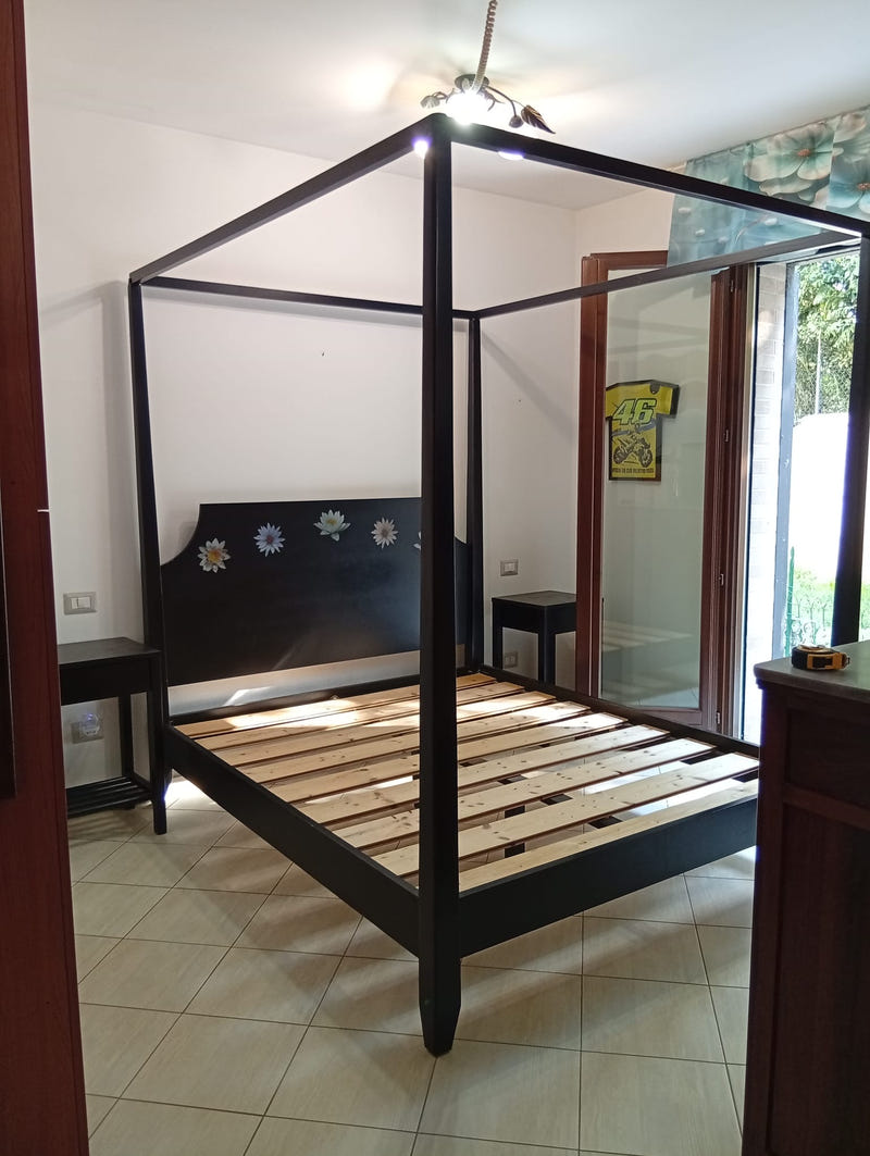 Letto a baldacchino