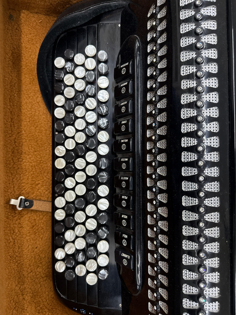 Fisarmonica a bottoni Stradella Musette – 120 bassi – 9+5 registri