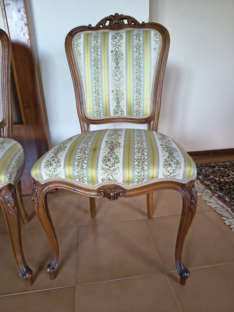 Sala completa in stile