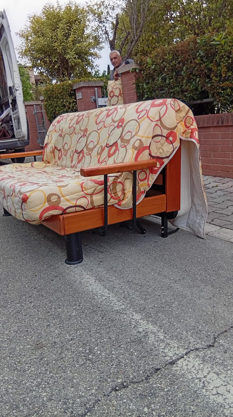 Divano letto struttura in legno