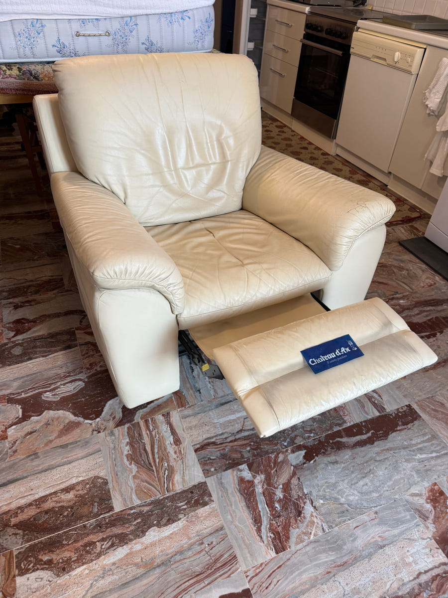 Poltrona CHATEAU D’ AX con Recliner meccanici