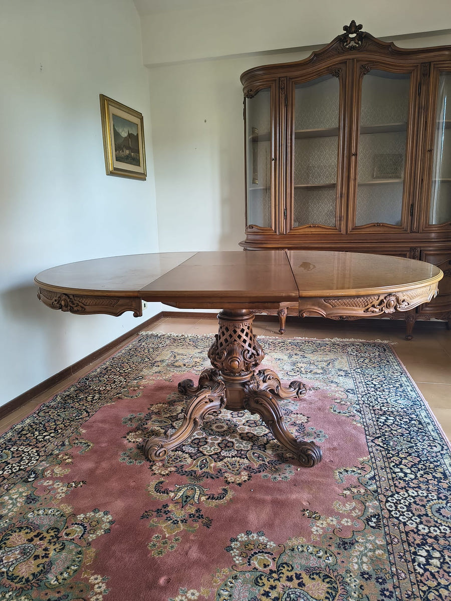 Sala completa in stile
