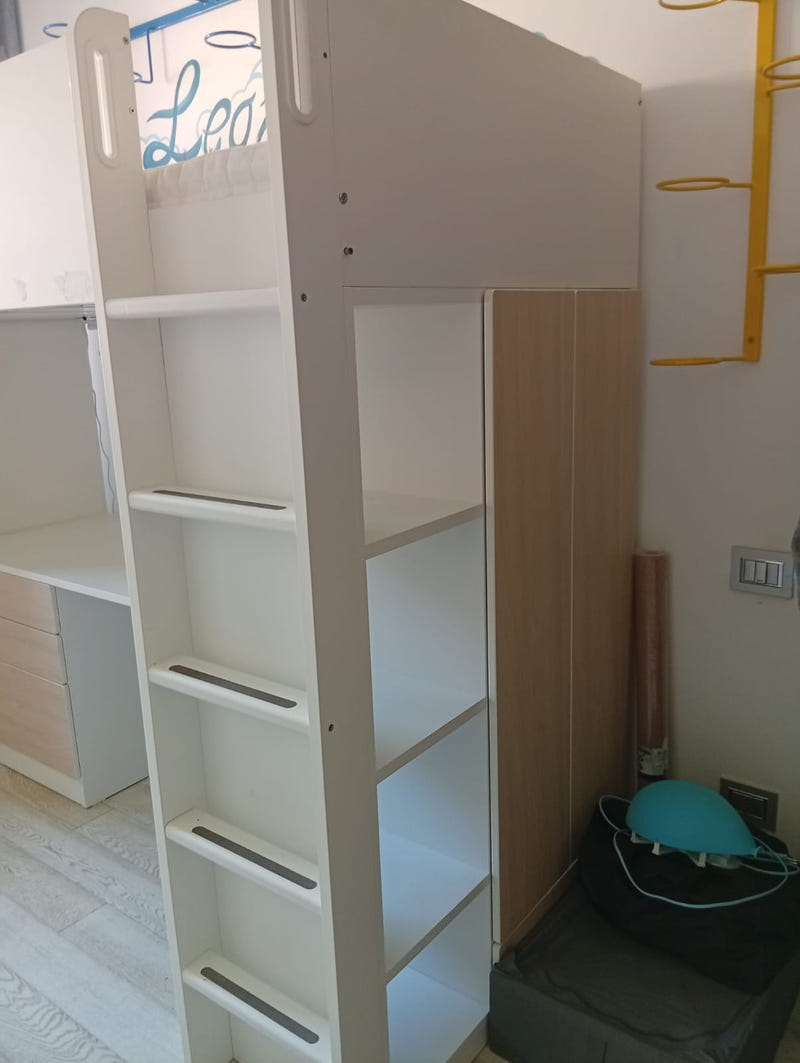 Cameretta a soppalco IKEA