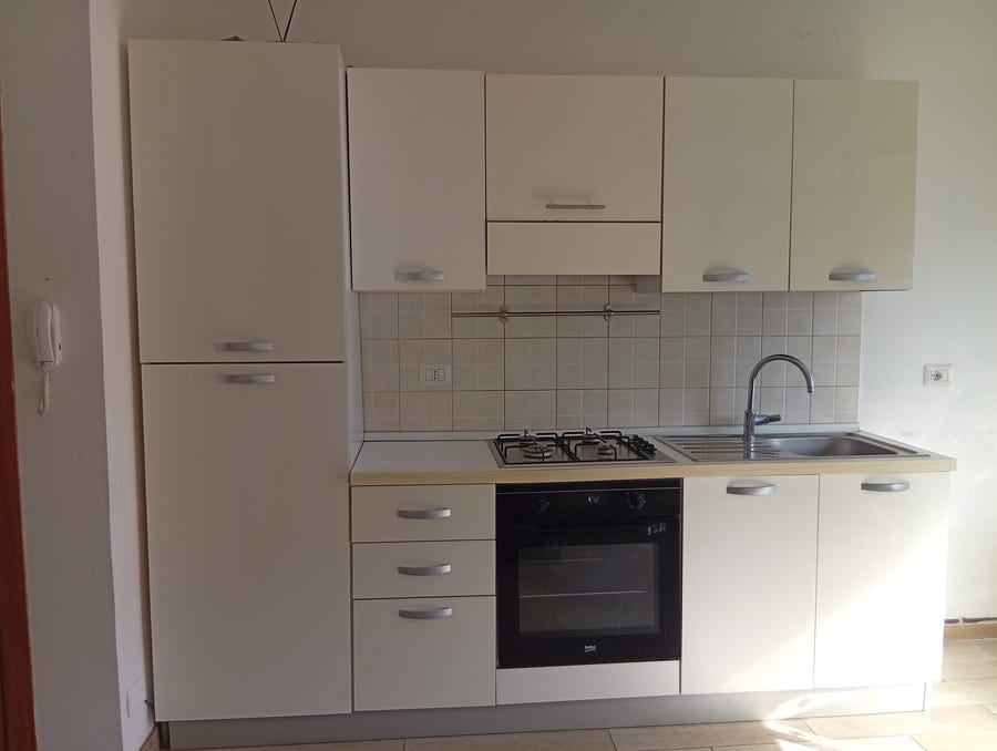 Cucina 255 cm con difetti