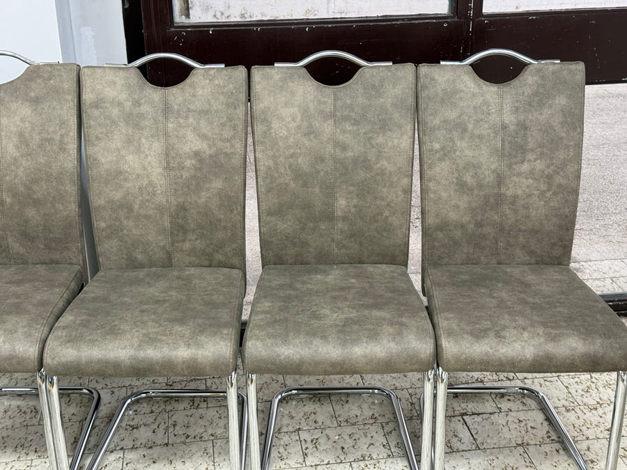 Sedie NUOVE set da 4 pz in due colorazioni