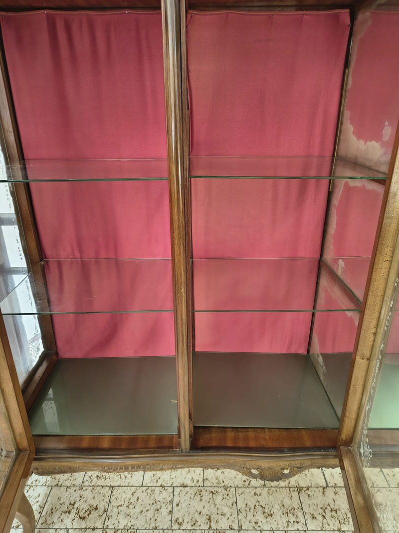 Vetrina in legno radica di noce