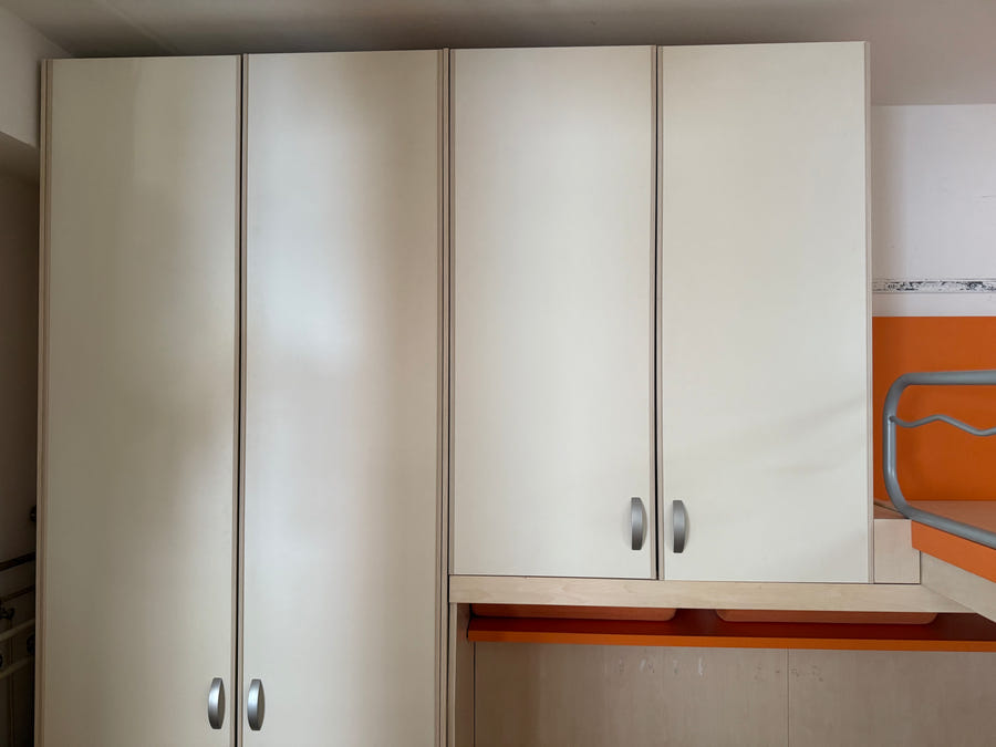 Cameretta a soppalco angolare