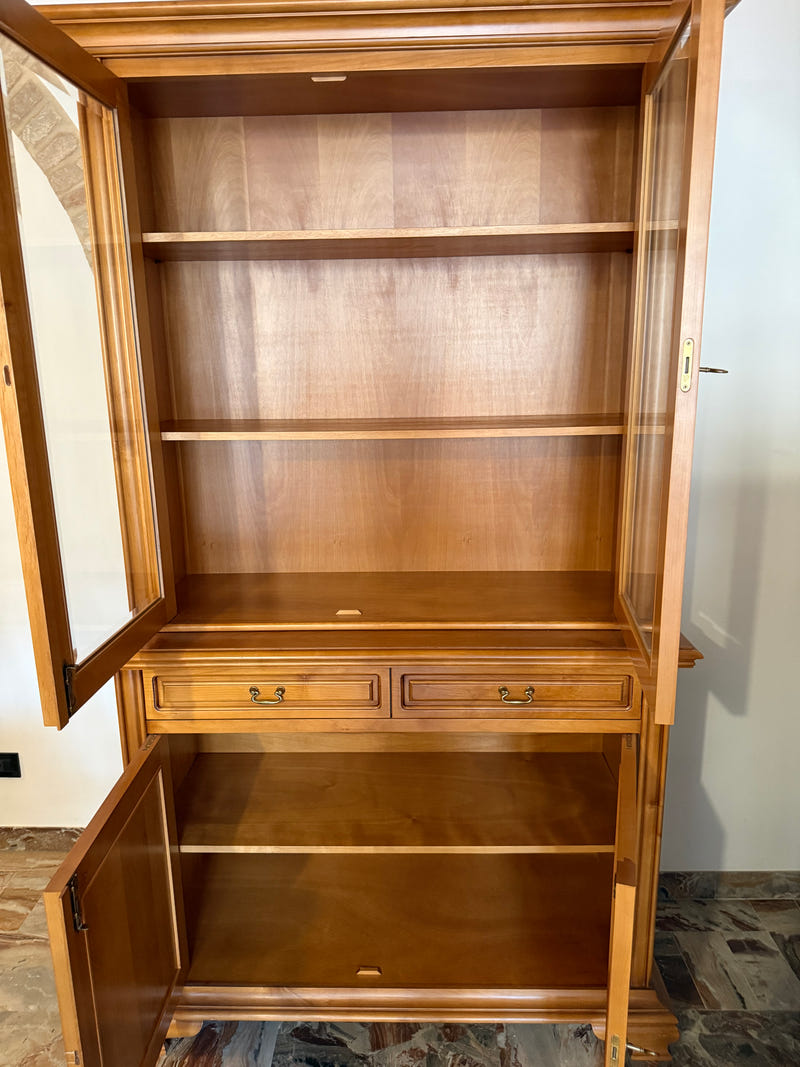 Vetrina in legno