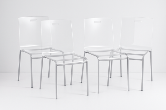 4 sedie trasparenti in plexiglass