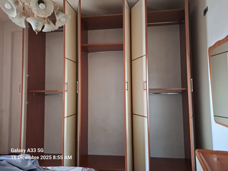 Camera matrimoniale senza letto