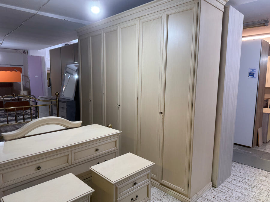 Camera matrimoniale completa