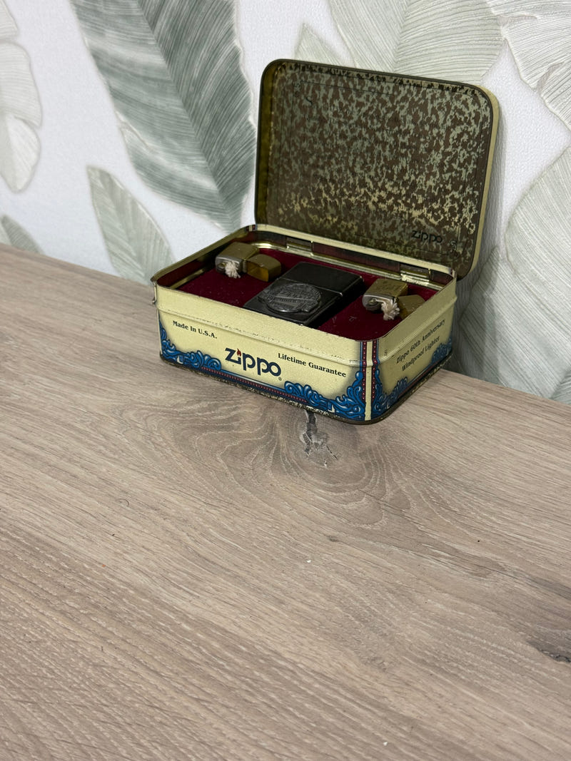 Accendino Zippo 60th Anniversary (1932-1992) – Edizione Commemorativa con Scatola Originale