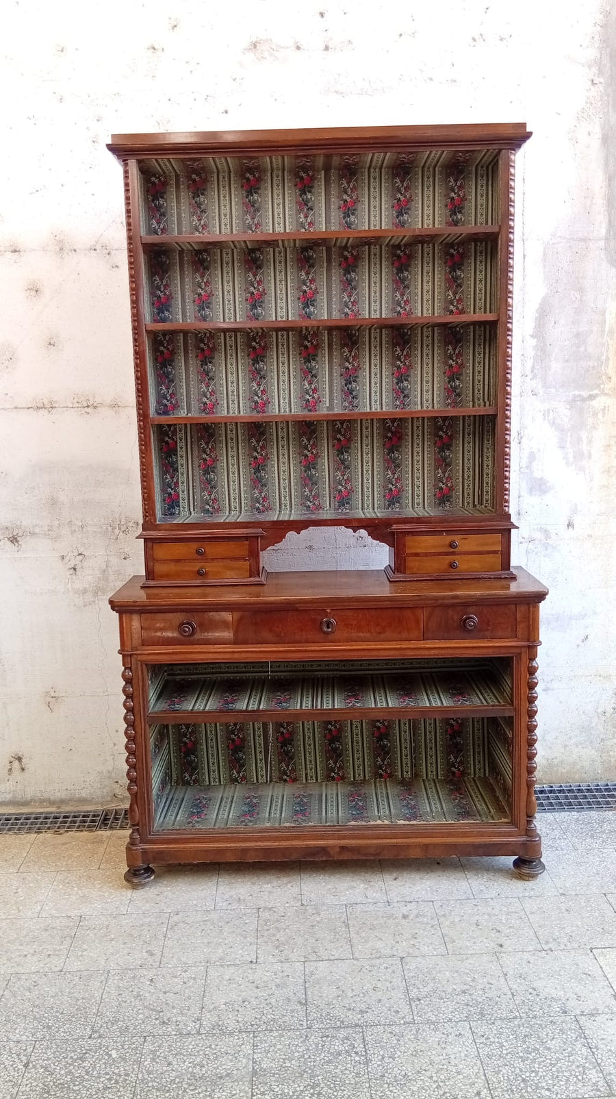 Credenza in legno primi ‘900