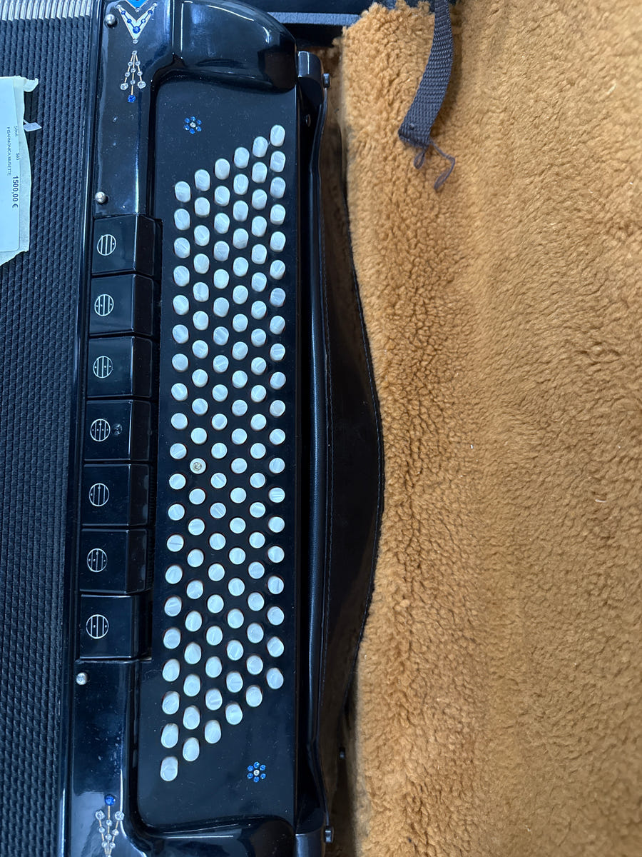 Fisarmonica a bottoni Stradella Musette – 120 bassi – 9+5 registri