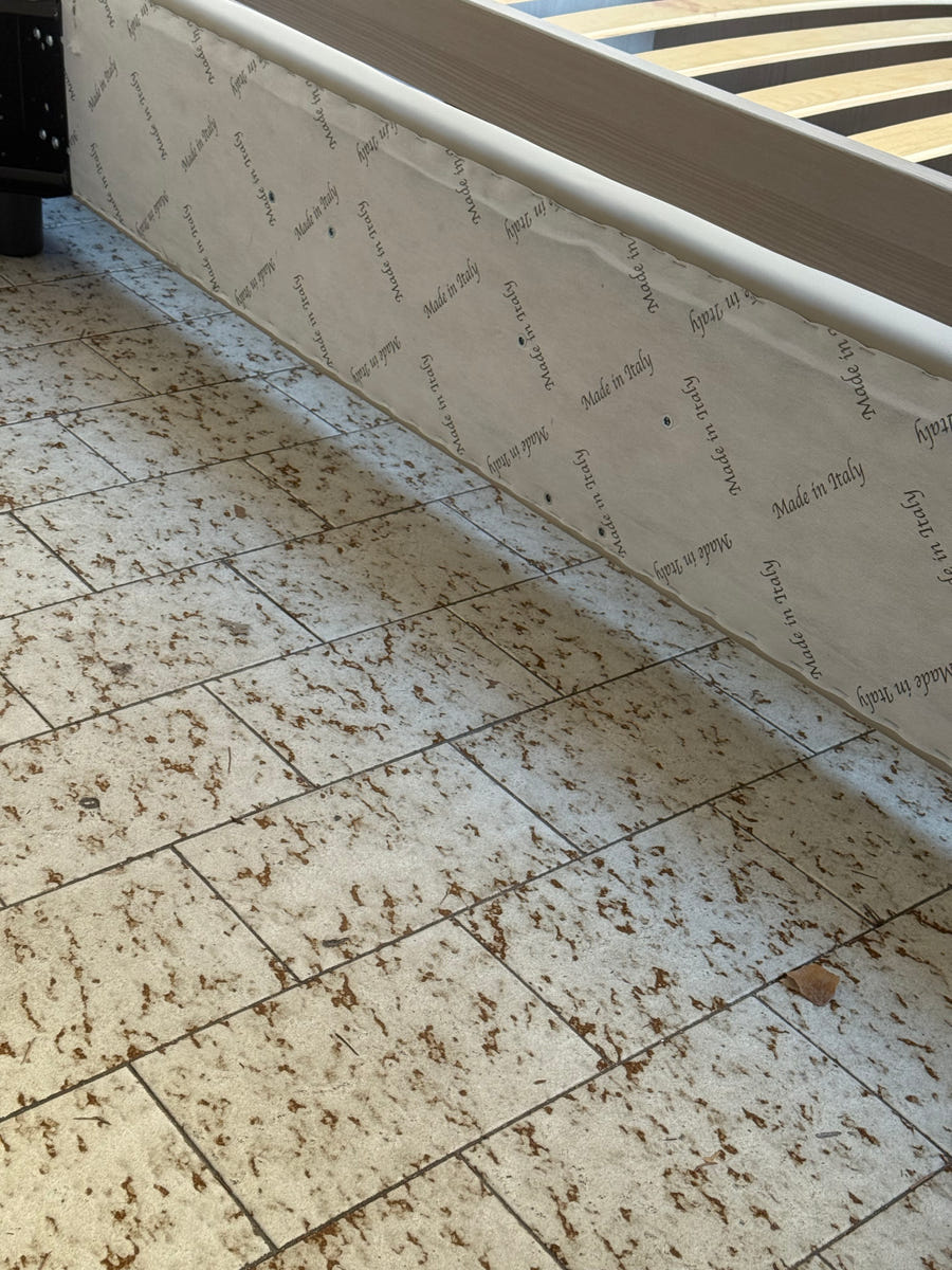 Letto matrimoniale in ecopelle