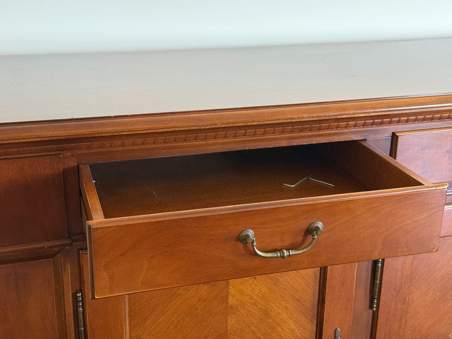 Credenza bassa in legno
