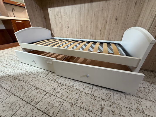 Letto singolo con cassetti sotto