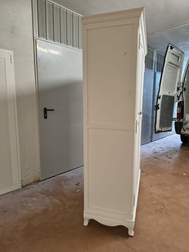 Armadio due ante in legno