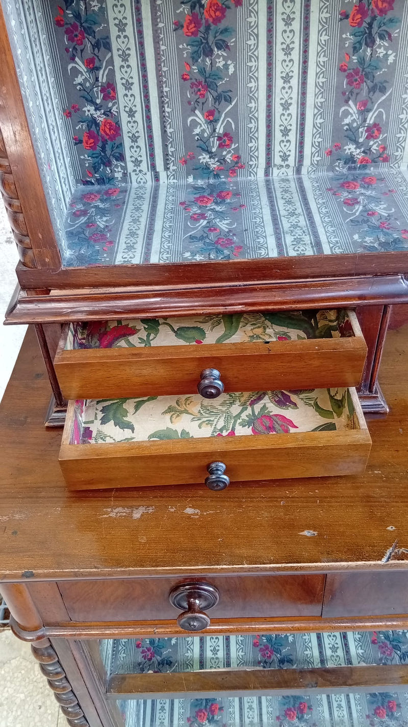 Credenza in legno primi ‘900