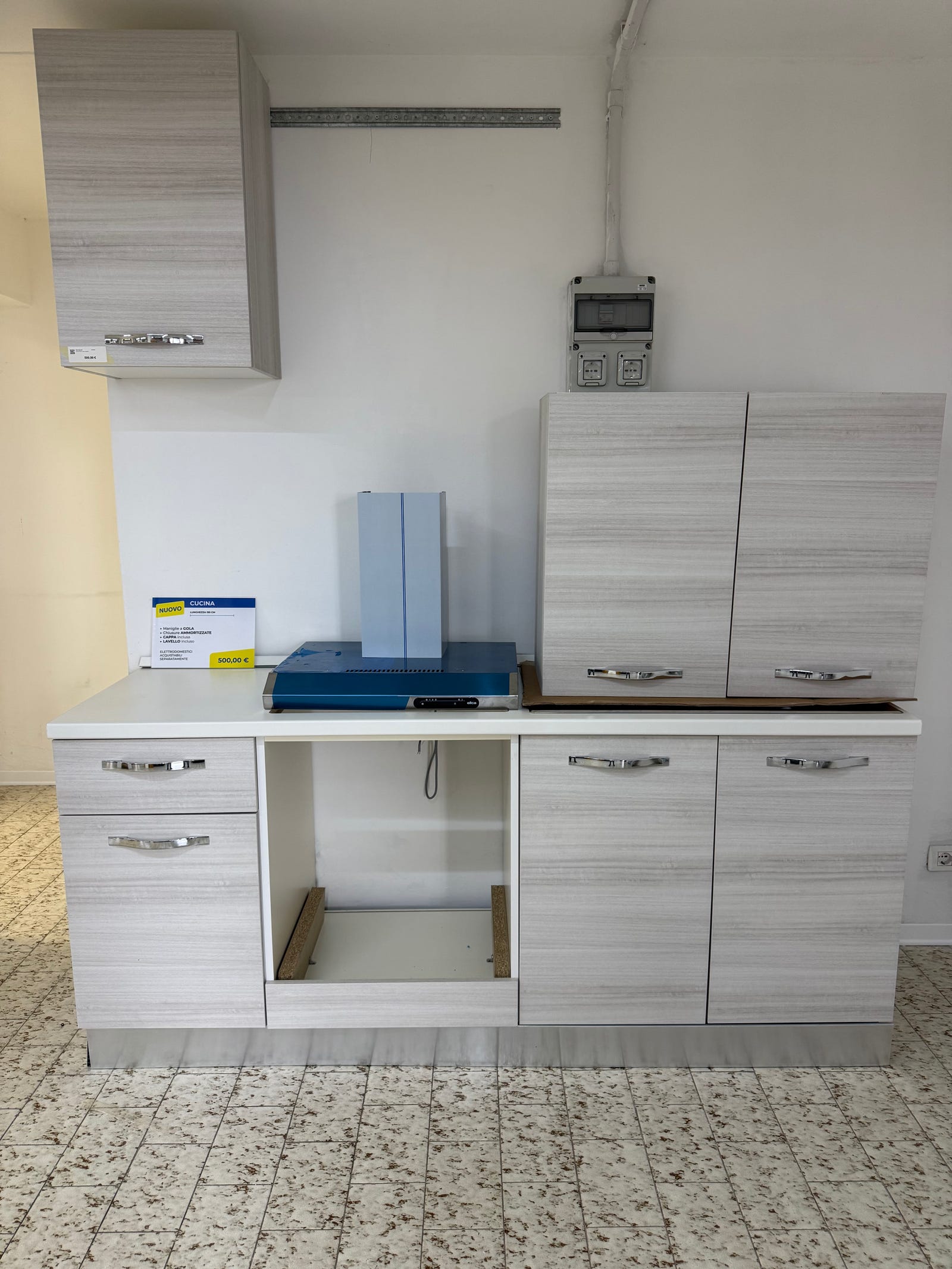 Cucina NUOVA lunga 195 cm