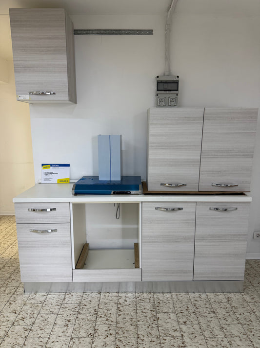 Cucina NUOVA lunga 195 cm