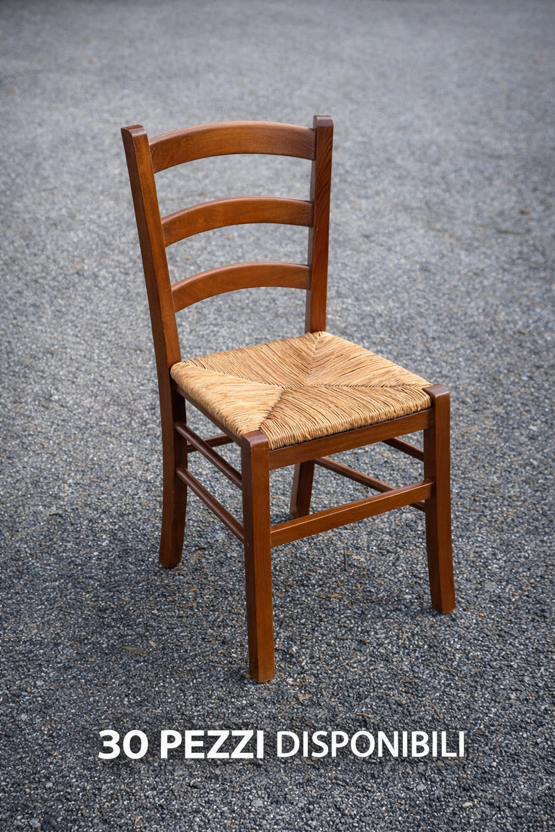 Sedie in legno con seduta in paglia – 30 pezzi disponibili (vendita a blocchi di 6 pz)