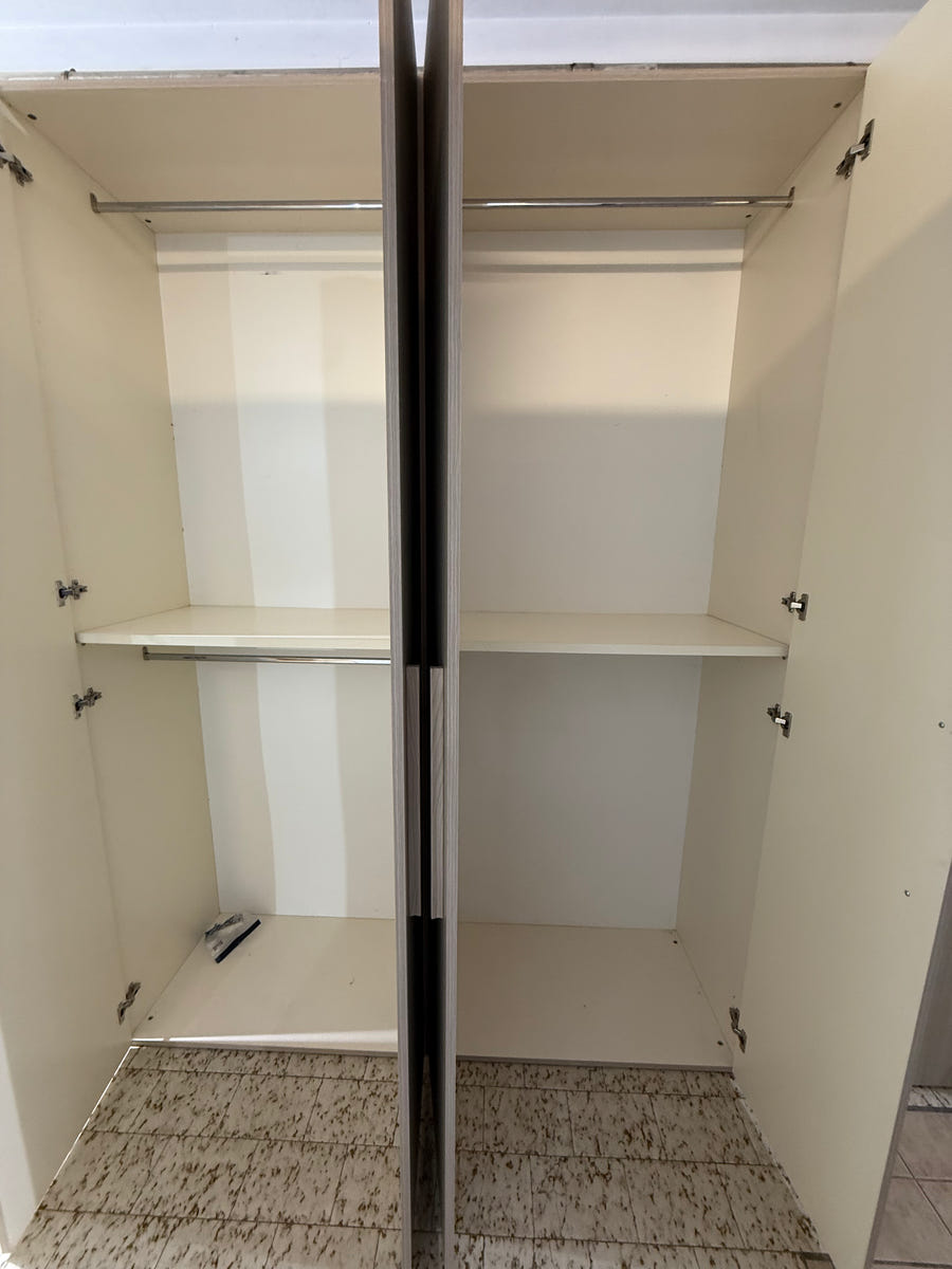 Armadio 6 ante moderno