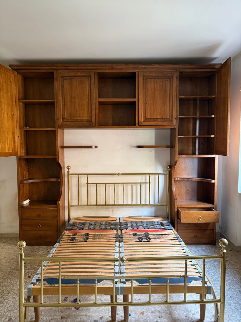 Armadio a ponte matrimoniale in legno (letto e rete a parte)