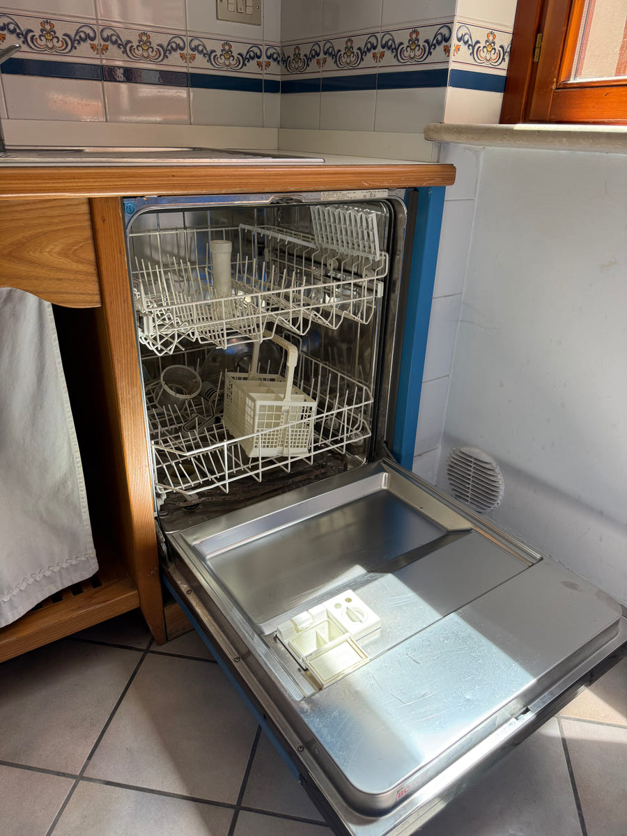 Cucina angolare stile rustico