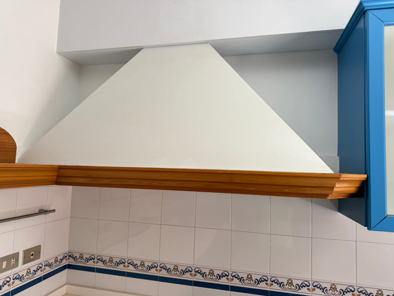Cucina angolare stile rustico