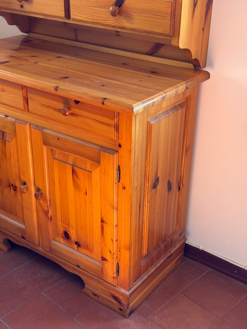 Credenza cucina in abete + Piattaia