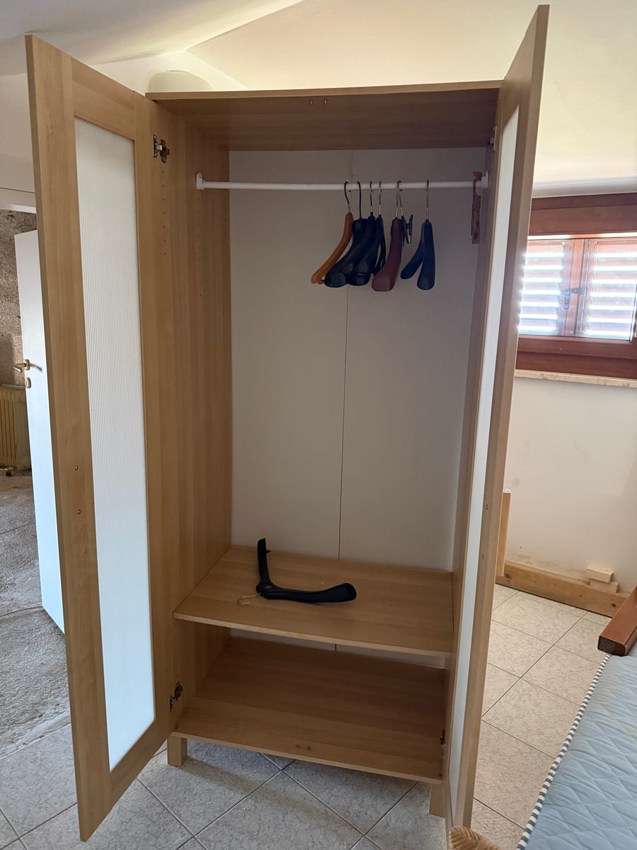 Piccolo armadietto Ikea