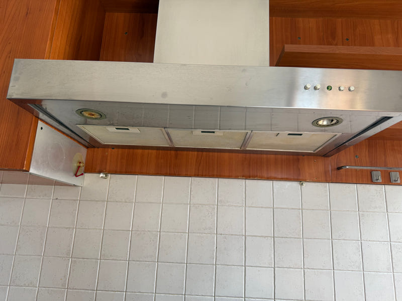 Cucina lineare lunga 315+105 cm