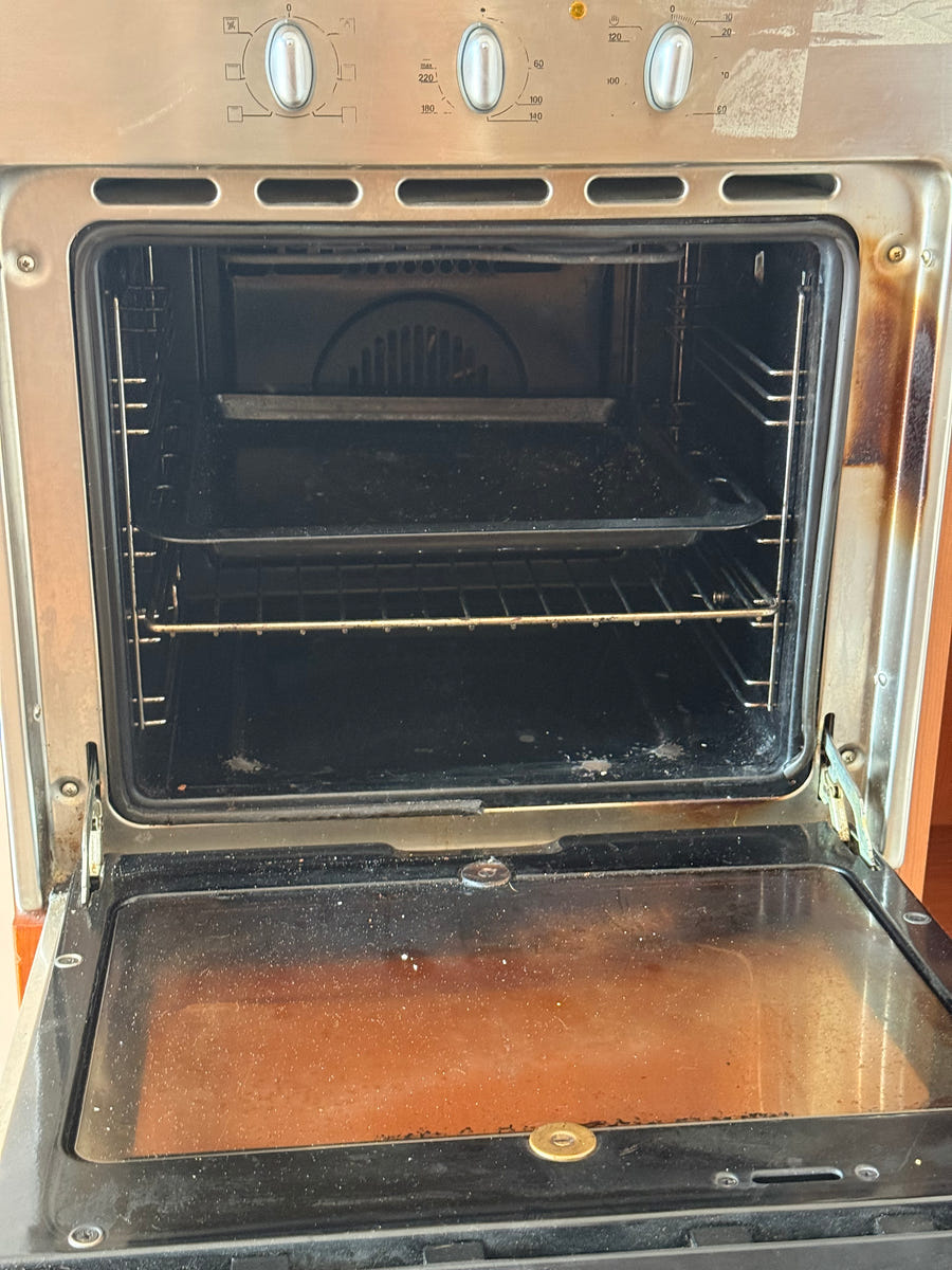 Cucina lineare lunga 315+105 cm