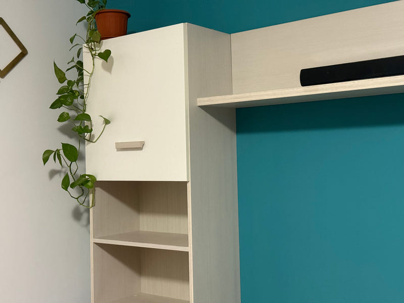 Parete attrezzata moderna