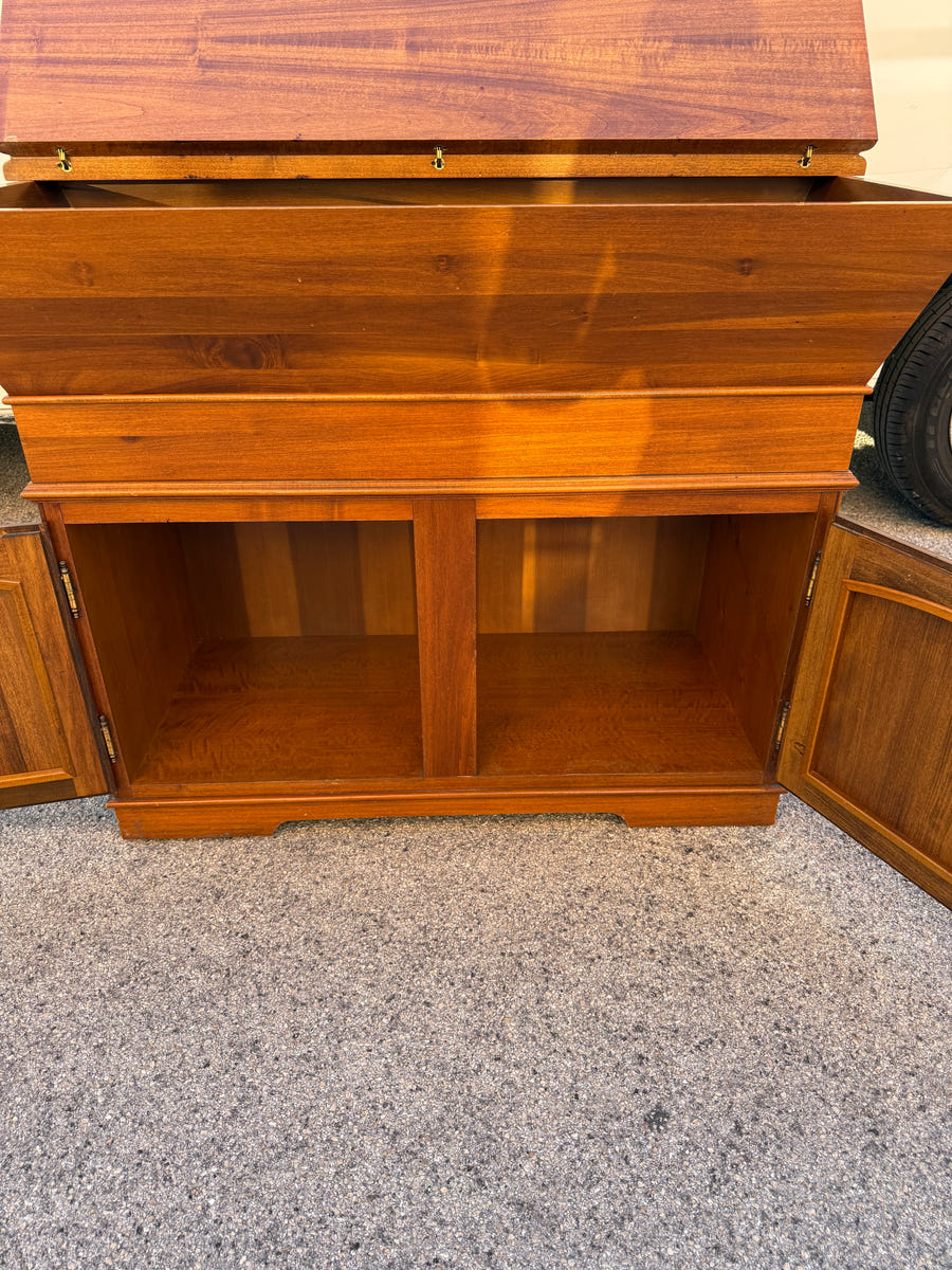 Madia e piattaia DEL TONGO in legno