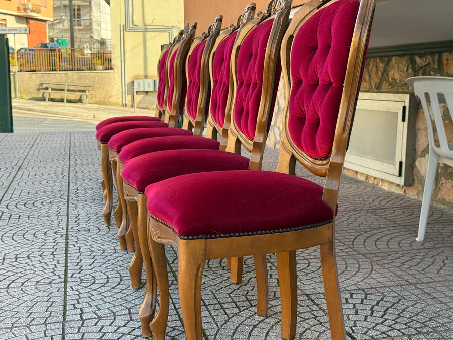 Sala completa in radica di noce: credenza + tavolo+ sedie