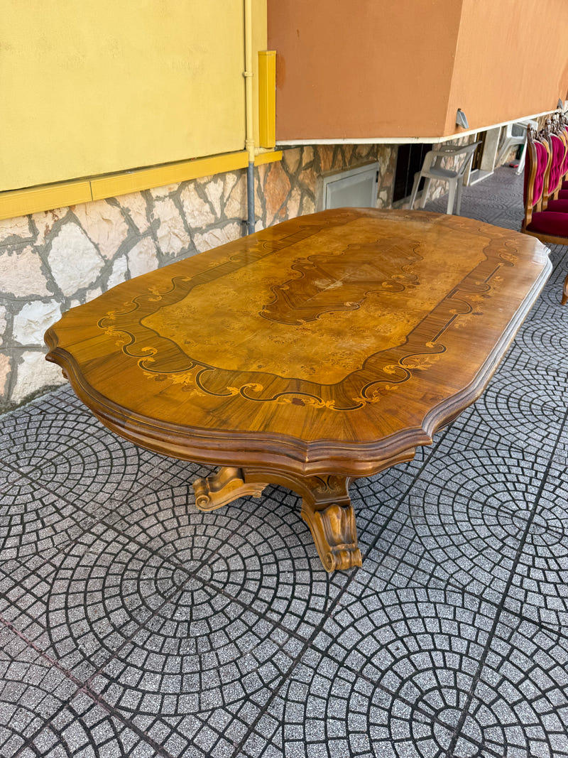 Sala completa in radica di noce: credenza + tavolo+ sedie